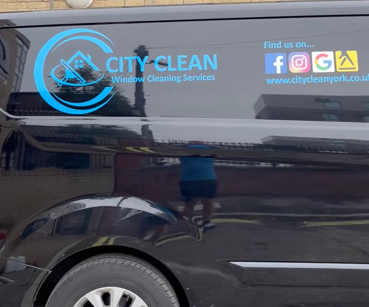 city clean van shot landscape