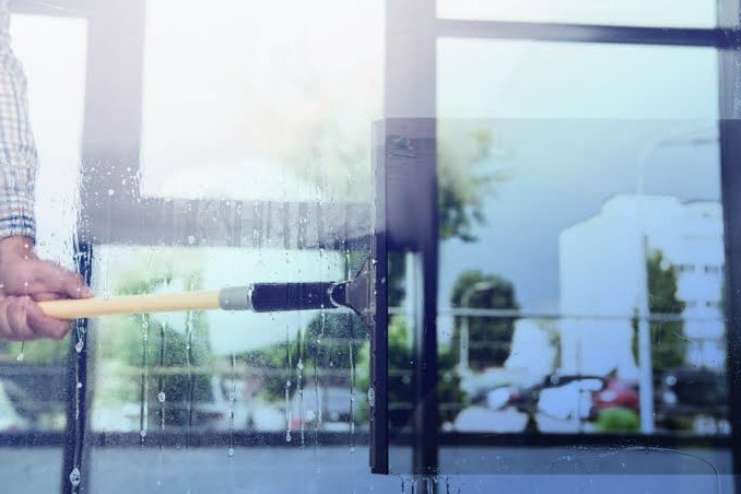 window cleaning generic image gradient